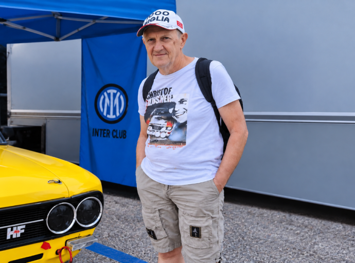 Caselle saluta Francesco De Pasquale, l’ultimo addio all’appassionato di rally morto al 1000 Miglia